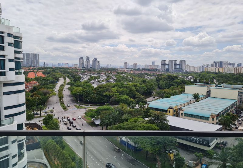 AraGreens Residences