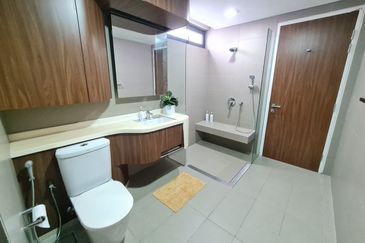 AraGreens Residences