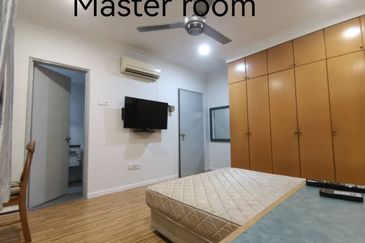 De Tropicana Condominium