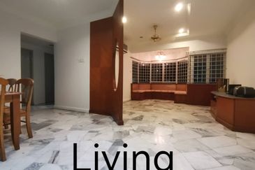 De Tropicana Condominium