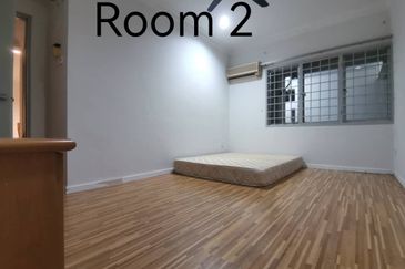 De Tropicana Condominium