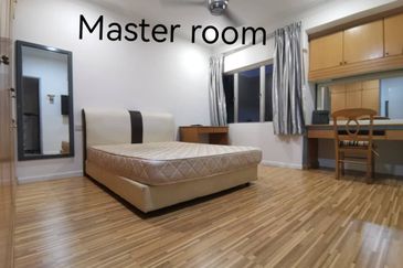 De Tropicana Condominium