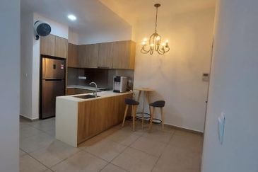 Petalz Residences (Residensi Rimbunan)