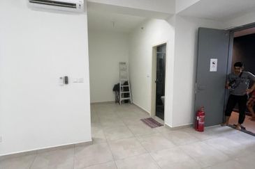 Meta Residence @ Meta City