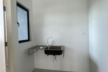 Meta Residence @ Meta City