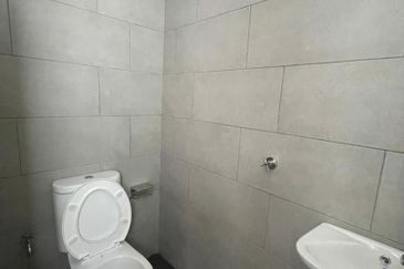 Meta Residence @ Meta City