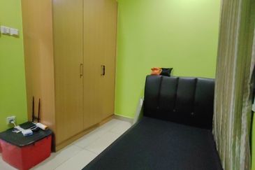 D'Summit Residences @ Kempas Utama