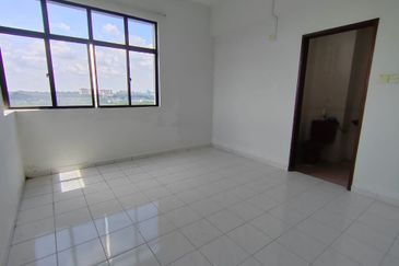 Mewah View Luxurious Apartments