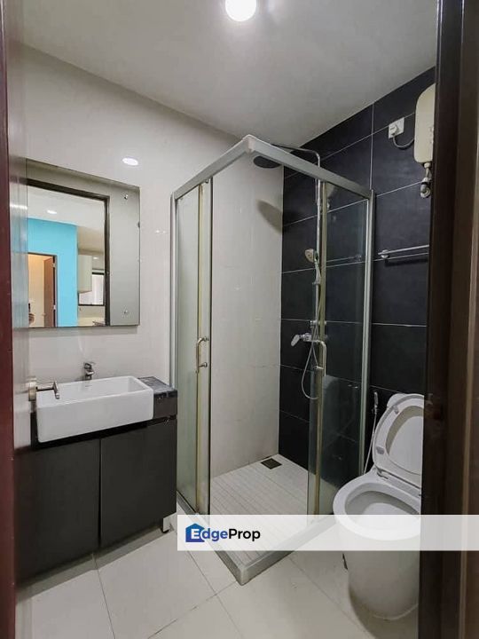 📍𝗞𝗶𝗻𝗴𝗯𝗮𝘆 
@ 𝐂𝐨𝐮𝐧𝐭𝐫𝐲 𝐆𝐚𝐫𝐝𝐞𝐧 
@ 𝐃𝐚𝐧𝐠𝐚 𝐁𝐚𝐲
, Johor, Johor Bahru