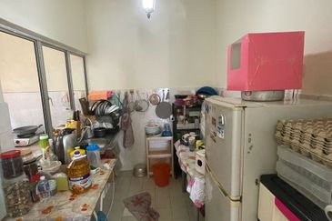 Sri Kenari Apartment