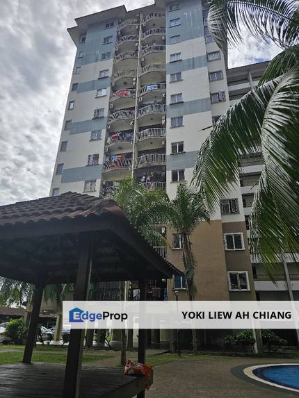 9#Taman Megah Ria Putri Ria Apartment, Johor, Masai