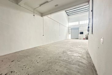 Cemerlang Industrial Park @ Saleng