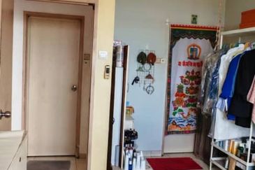 Indah Court Apartment