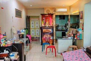 Indah Court Apartment