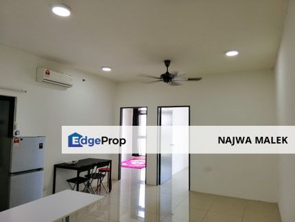 Partial furnished Facing Swimming pool Menara Suria V12 Subang Jaya, Selangor, USJ