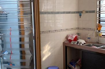 Bandar Baru Seri Alam