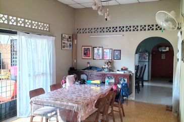 Taman Taynton (Taynton View)