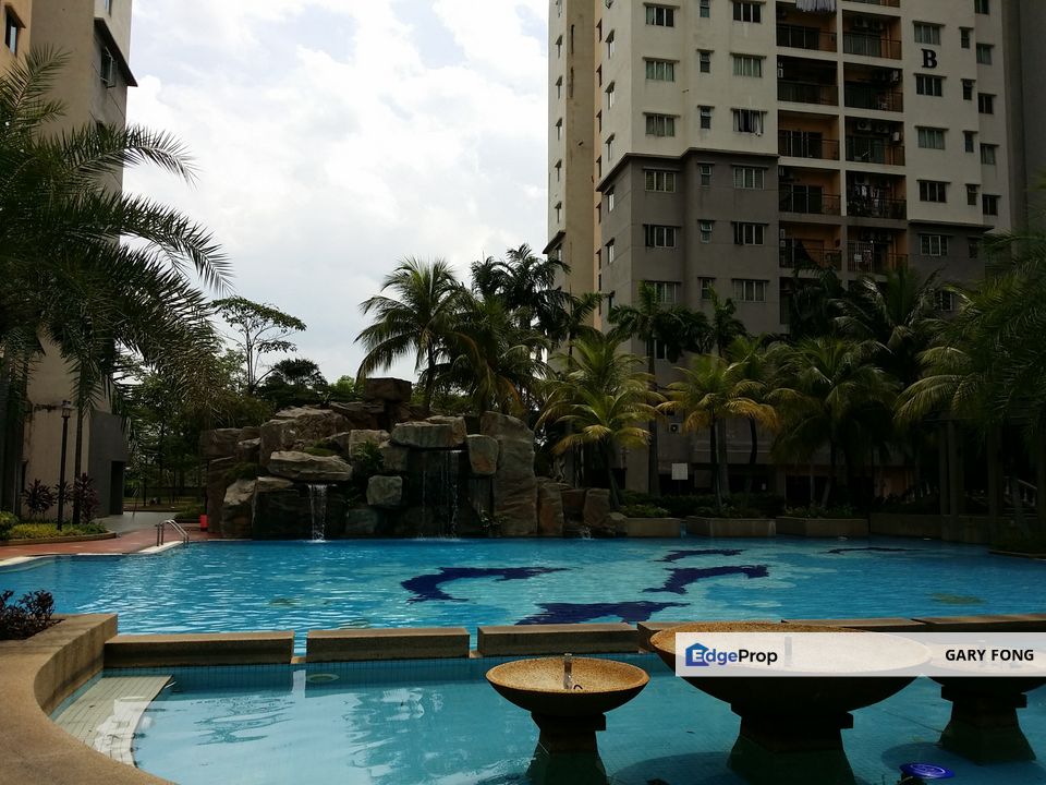 Petaling jaya kelana mahkota condominium 2 storey , Selangor, Kelana Jaya