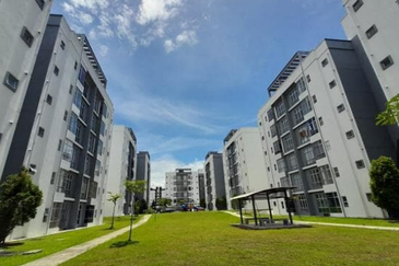 CASA RESIDENCES, CHEMOR