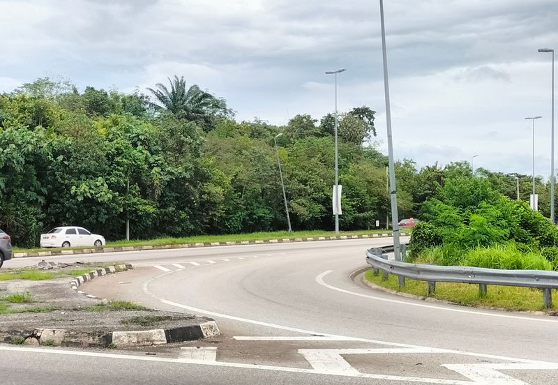Seremban pajam industry land main road frontage 