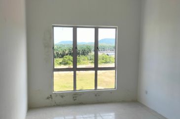 CASA RESIDENCES, CHEMOR