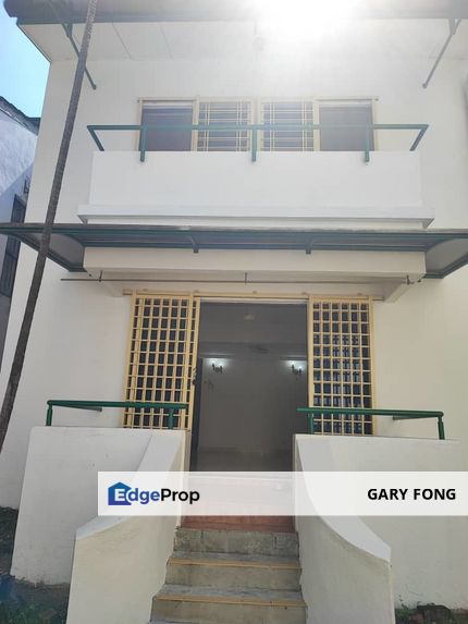 Kuala Lumpur 2 storey house gated guarded 24hours, Kuala Lumpur, Keramat