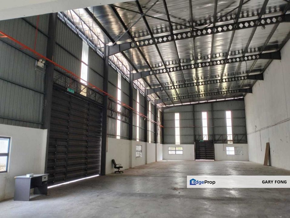 Semenyih semi detach factory, kajang factory rent , Selangor, Semenyih