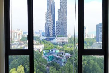 Residensi Solaris Parq