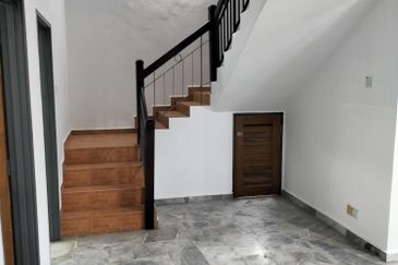 Bandar Tun Hussein Onn