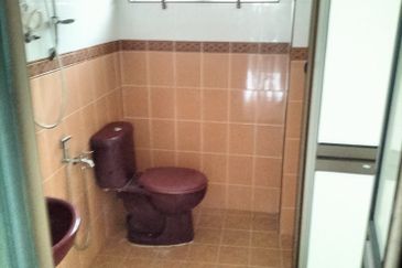 Bandar Tun Hussein Onn