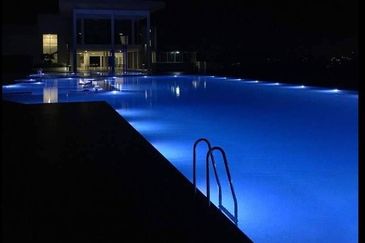 GREEN PARK SERDANG CONDOMINIUM FOR RENT PARTIALLY FURNISHED 