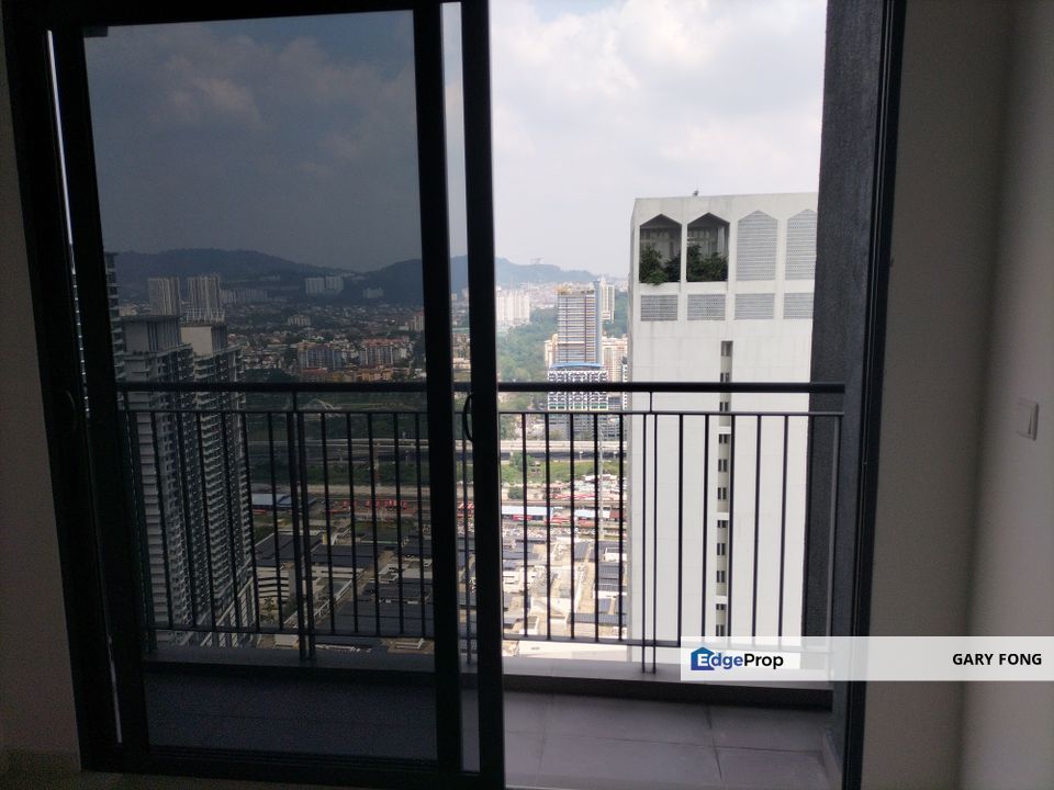 Sunway velocity 2 new corner unit high floor for sale new unit , Kuala Lumpur, Cheras