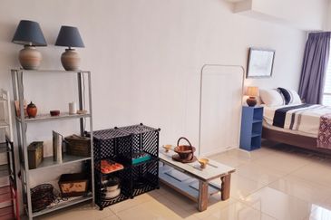 Studio One stop residence near LRT chan sow lin kl