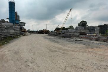 Bandar Tun Hussein Onn