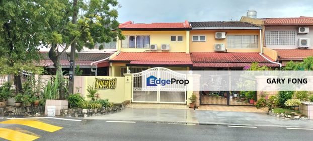 Serdang raya 2 storey house for sale near MRT , Selangor, Seri Kembangan