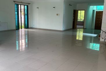 Tropicana Golf & Country Resort