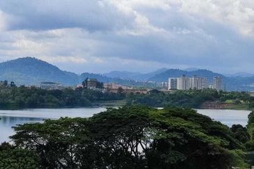 Fortune Perdana Lakeside Residences