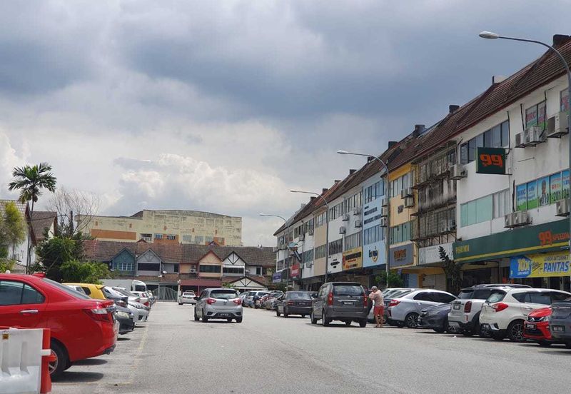 3 Storey Corner Shop Office @ Taman Mayang Jaya 