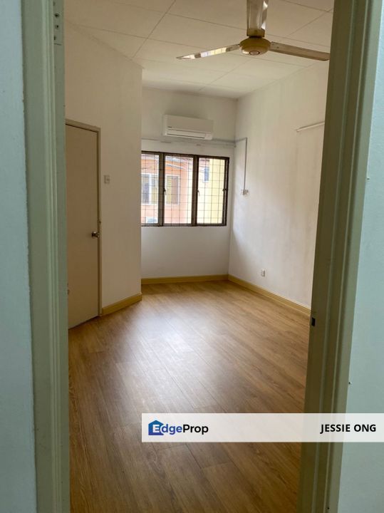 2 storey linked house @ Bandar Utama 3 for rent , Selangor, Petaling Jaya