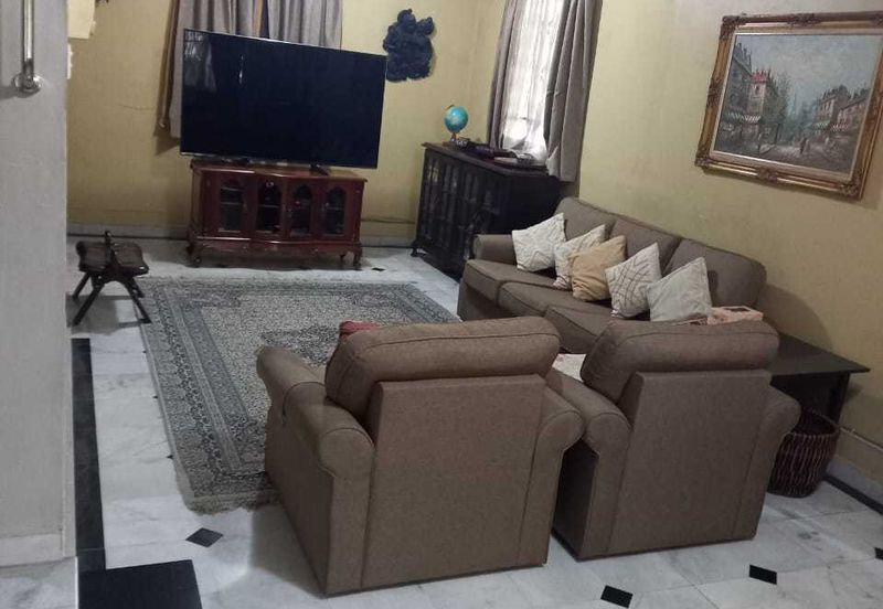 Single Storey Section 5 Bungalow house for Sale