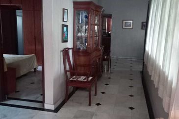 Single Storey Section 5 Bungalow house for Sale
