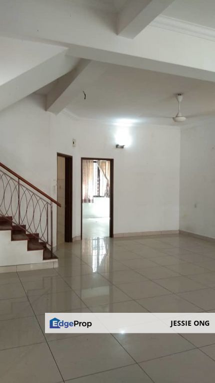 2.5 storey linked house @ BU6 , Selangor, Petaling Jaya