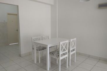 2 Storey Cempaka Townhouse 