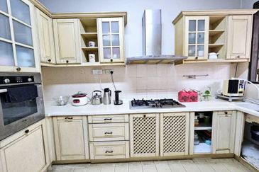 2 Storey Linked House @ Sri Utama, Kota Damansara 