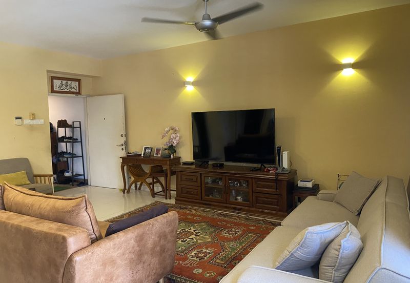 The Plaza Condominium