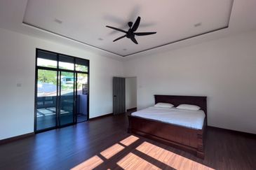 2 Storey Section 5  Semi D (Brand New) for Sale