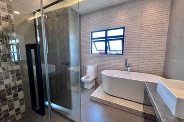 2 Storey Section 5  Semi D (Brand New) for Sale