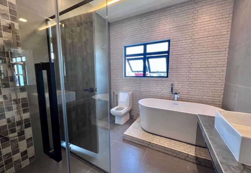 2 Storey Section 5  Semi D (Brand New) for Sale