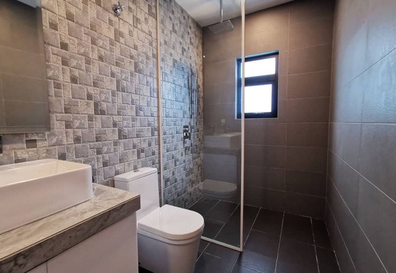 1 Storey Section 14 Bungalow for sales 