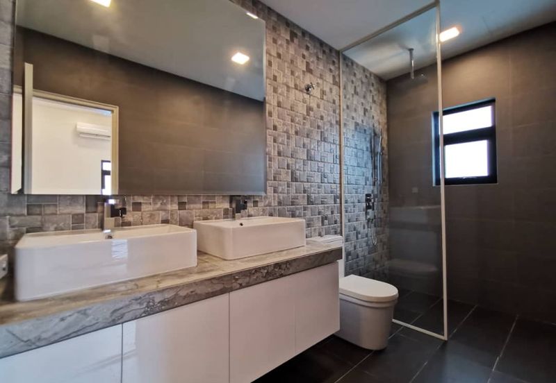 1 Storey Section 14 Bungalow for sales 